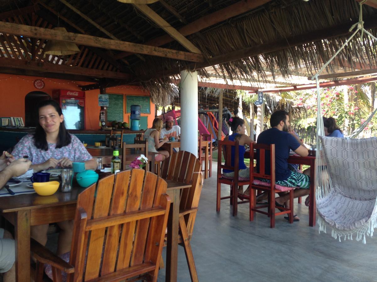 The Spot - Beachfront Sports Estalagem
